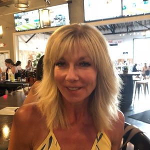 Meet your Posher, Alecia